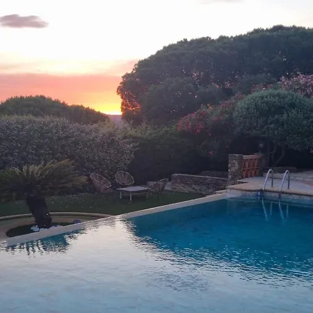 Luxueuse Vue Vignes Avec Piscine Et Terrain De Petanque *