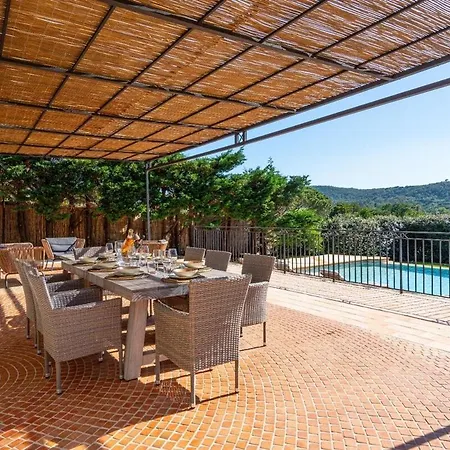 Luxueuse Vue Vignes Avec Piscine Et Terrain De Petanque Villa